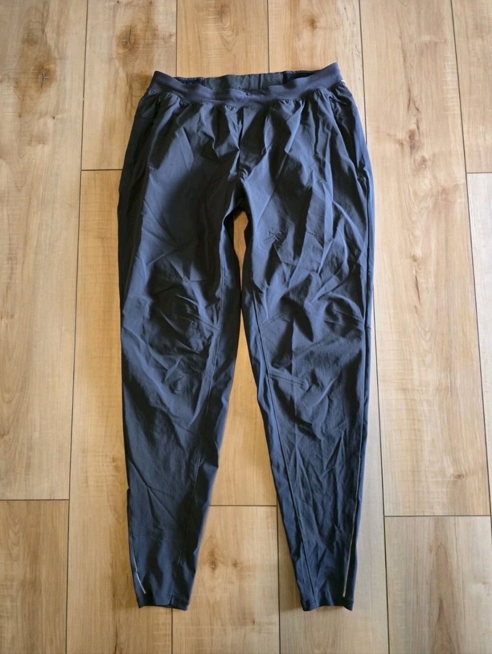 Lululemon Surge Jogger Pants Mens Gray Elastic Waist Athletic Sz M